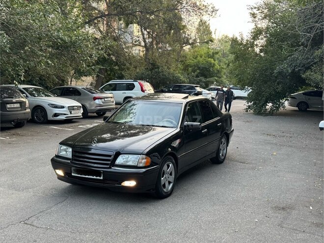 Mercedes C 240 1998, 300,000 km - 2.4 l - Bakı