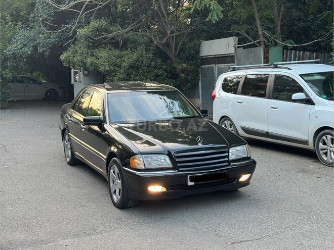 Mercedes C 240 1998, 300,000 km - 2.4 l - Bakı