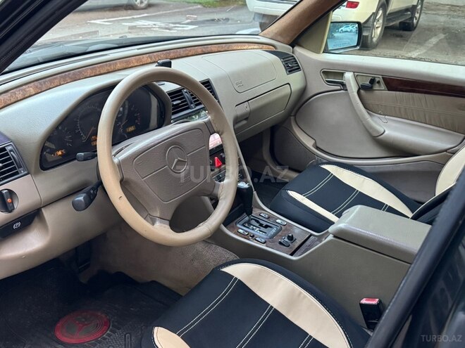Mercedes C 240 1998, 300,000 km - 2.4 l - Bakı