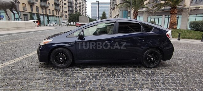 Toyota Prius 2013, 359,313 km - 1.8 л - Bakı