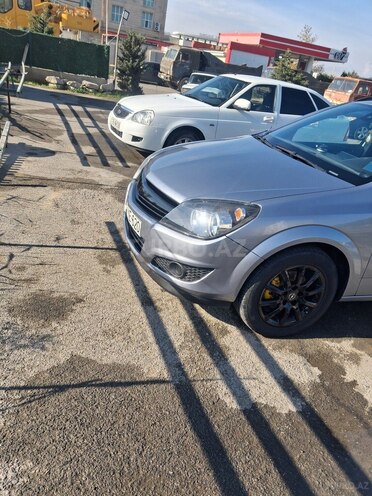 Opel Astra 2009, 274,931 km - 1.4 l - Sumqayıt