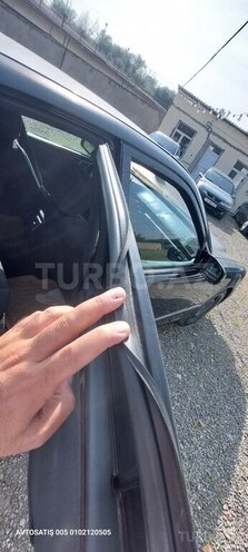 Mercedes E 220 2000, 449,673 km - 2.2 l - Qazax