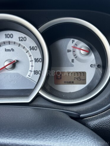 Nissan Tiida 2012, 111,777 km - 1.5 л - Sumqayıt