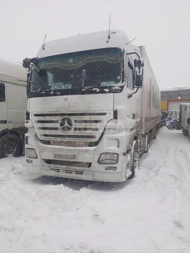 Mercedes Actros 1844 2008, 300,000 km - 12.0 l - Quba