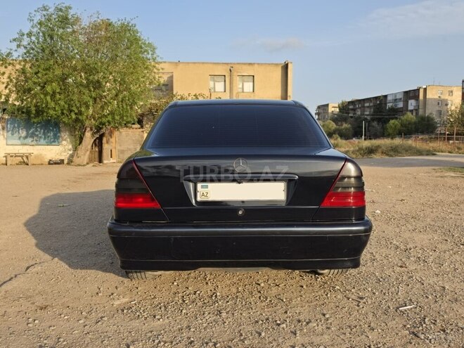 Mercedes C 220 1999, 410,000 km - 2.2 l - Bakı