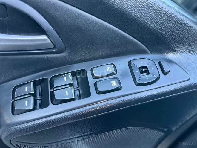 Hyundai ix35 2011, 236,000 km - 2.4 l - Sumqayıt