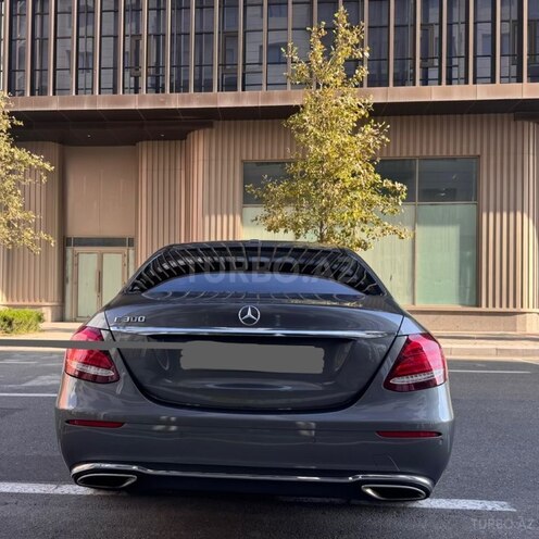 Mercedes E 300 2017, 122,000 km - 2.0 l - Bakı