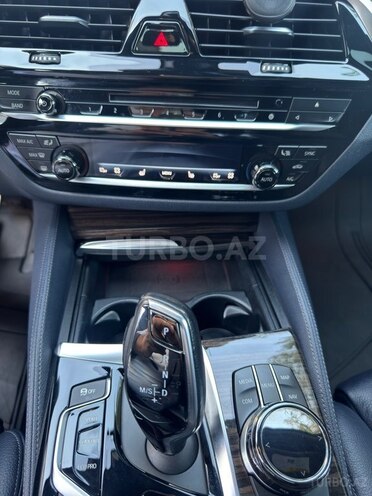 BMW 530 2018, 187,000 km - 2.0 л - Bakı
