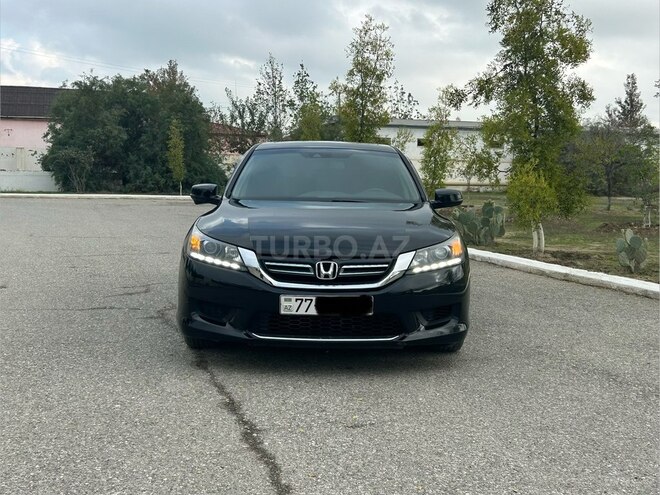 Honda Accord 2014, 240,000 km - 2.0 l - Şirvan