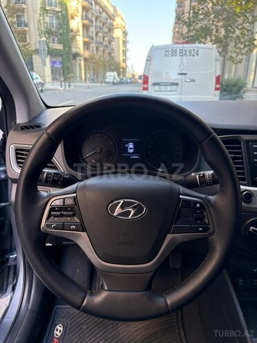 Hyundai Accent 2018, 214,000 km - 1.6 l - Bakı