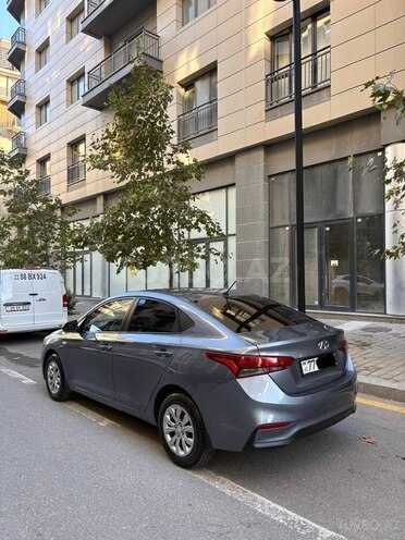 Hyundai Accent 2018, 214,000 km - 1.6 l - Bakı