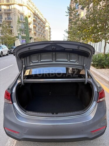 Hyundai Accent 2018, 214,000 km - 1.6 l - Bakı
