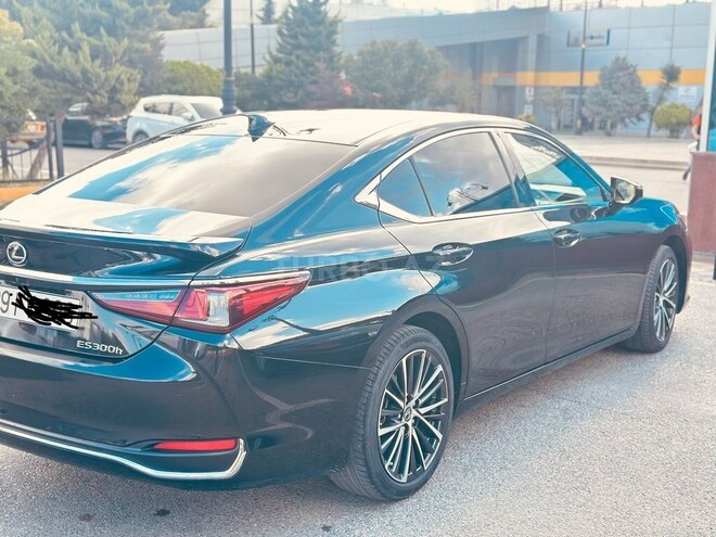 Lexus ES 300h 2023, 67,690 km - 2.5 l - Bakı