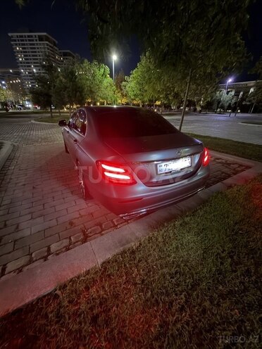 Mercedes E 220 d 2016, 219,000 km - 2.0 l - Bakı
