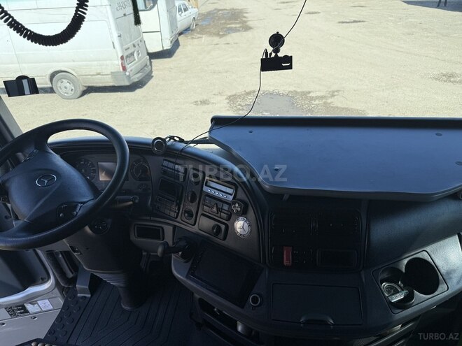 Mercedes Actros 1844 2008, 300,000 km - 12.0 l - Quba