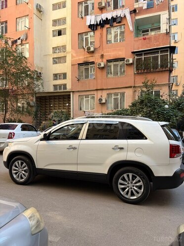 Kia Sorento 2009, 262,000 km - 2.0 l - Xırdalan
