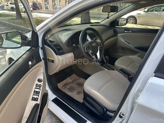 Hyundai Accent 2017, 107,900 km - 1.6 l - Bakı