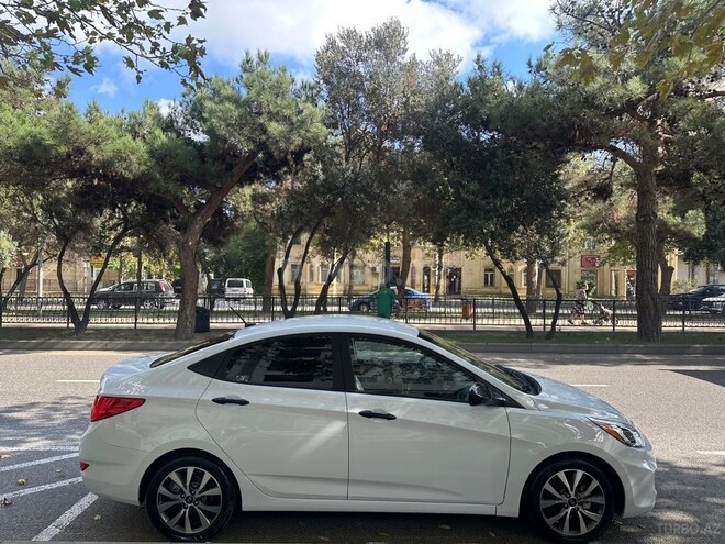 Hyundai Accent 2017, 107,900 km - 1.6 l - Bakı