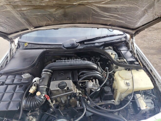 Mercedes C 220 1996, 539,215 km - 2.2 л - Beyləqan