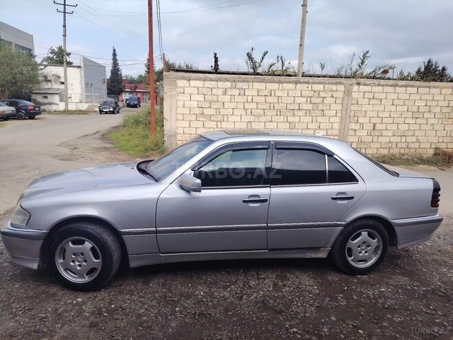 Mercedes C 220 1996, 539,215 km - 2.2 л - Beyləqan