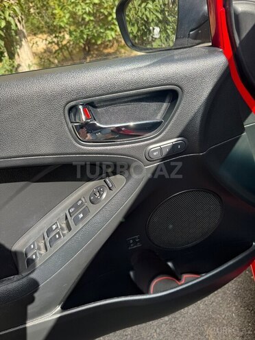 Kia K3 2015, 255,000 km - 1.6 l - Bakı