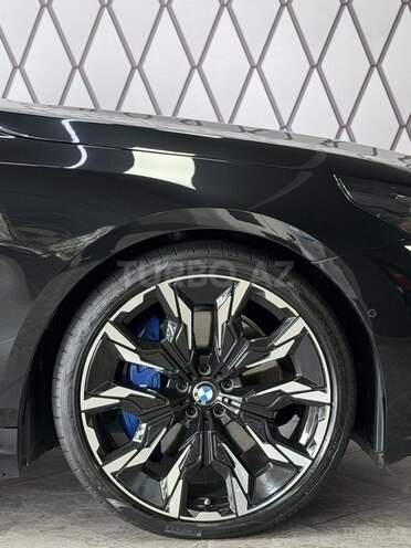 BMW i5 2023, 40,000 km - 0.0 l - Bakı