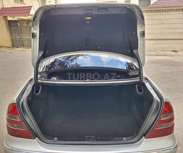 Mercedes E 320 2004, 333,300 km - 3.2 l - Bakı