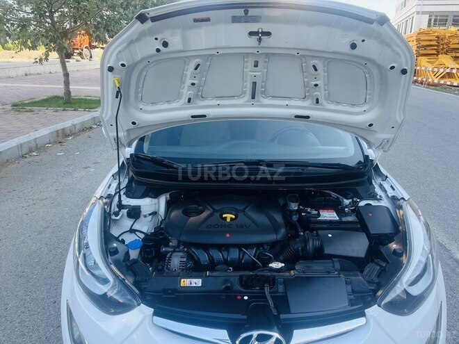 Hyundai Elantra 2015, 198,251 km - 1.8 l - Bakı