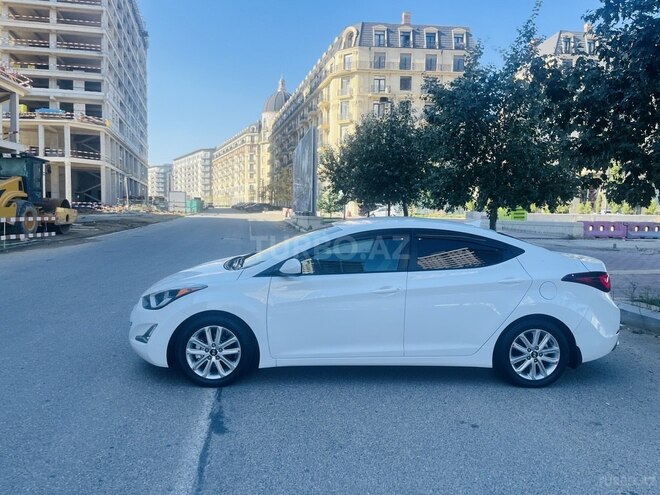 Hyundai Elantra 2015, 198,251 km - 1.8 l - Bakı