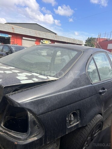 BMW 330 2004, 250,000 km - 3.0 л - Bakı