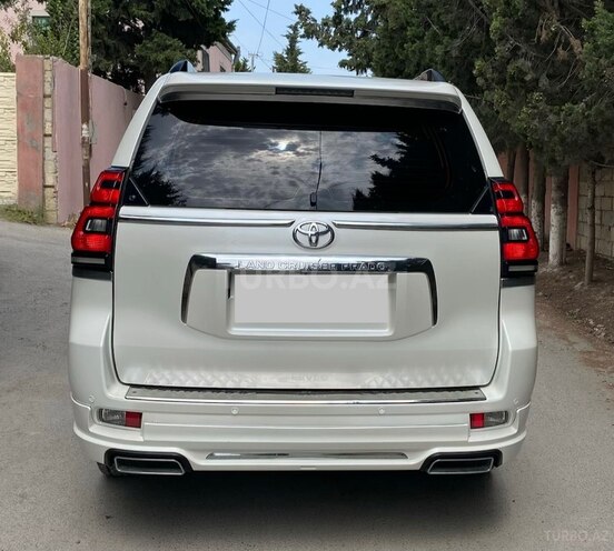 Toyota Land Cruiser Prado 2013, 197,230 km - 2.7 l - Bakı