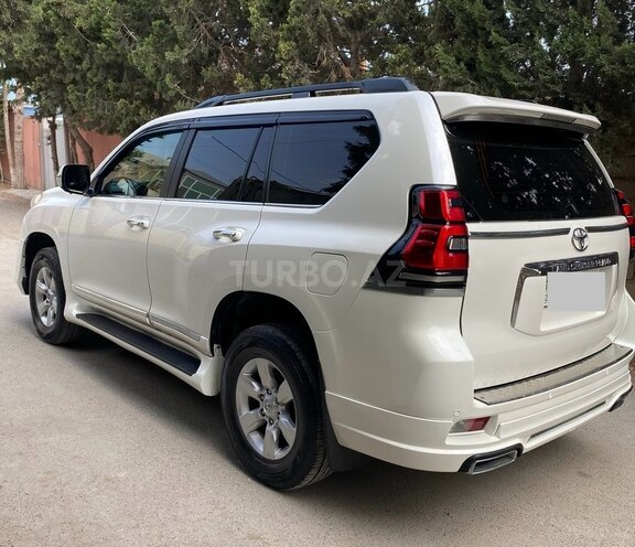 Toyota Land Cruiser Prado 2013, 197,230 km - 2.7 l - Bakı