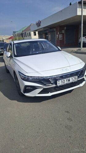 Hyundai Elantra 2026, 3,400 km - 1.5 л - Gəncə