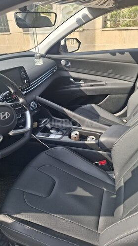 Hyundai Elantra 2026, 3,400 km - 1.5 л - Gəncə