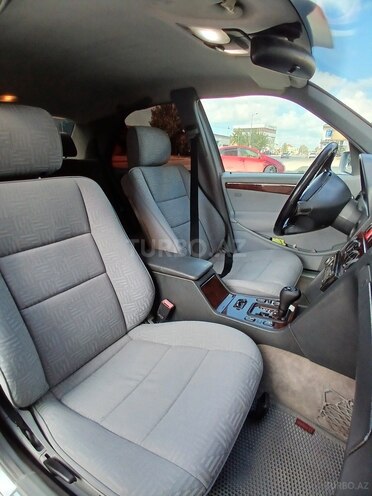 Mercedes C 240 1999, 301,000 km - 2.4 л - Xırdalan