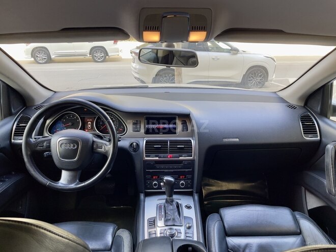 Audi Q7 2006, 292,000 km - 4.2 l - Bakı