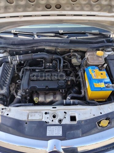 Opel Astra 2005, 360,000 km - 1.4 l - Gəncə