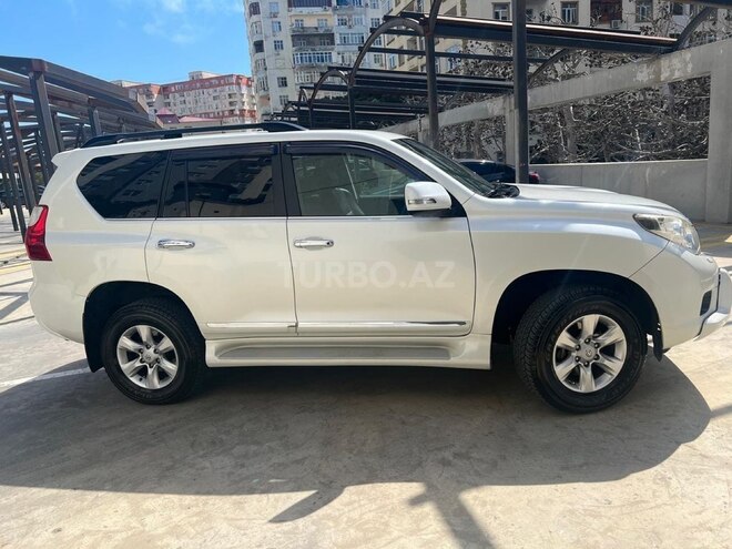 Toyota Land Cruiser Prado 2011, 150,000 km - 2.7 l - Bakı