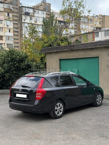 Kia  2007, 290,000 km - 1.6 l - Bakı
