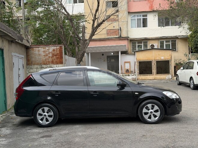 Kia  2007, 290,000 km - 1.6 l - Bakı
