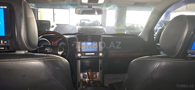 Toyota Land Cruiser Prado 2011, 150,000 km - 2.7 l - Bakı