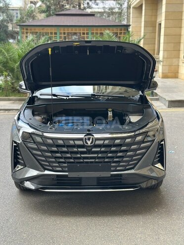 Changan  2025, 19,000 km - 1.5 л - Bakı