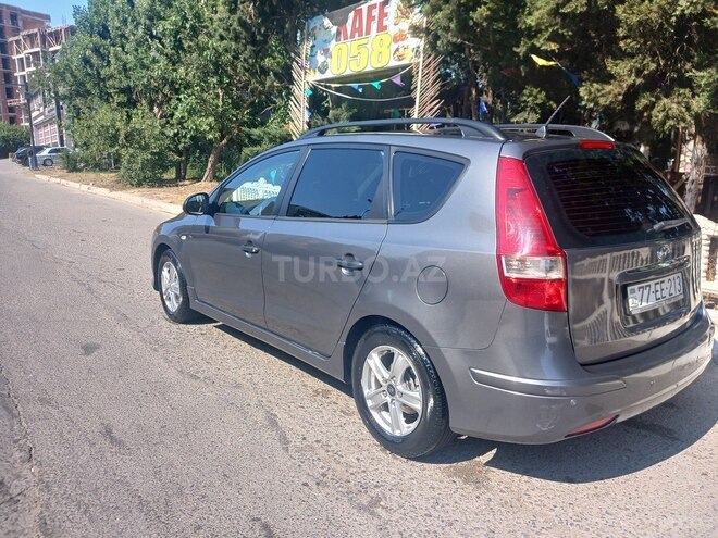 Hyundai i30 2010, 350,000 km - 1.6 l - Bakı