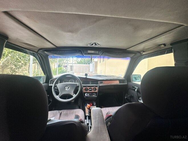 Mercedes 190 1990, 201,170 km - 2.0 l - Bakı