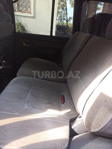Mitsubishi Pajero 1995, 367,674 km - 2.8 l - Bərdə