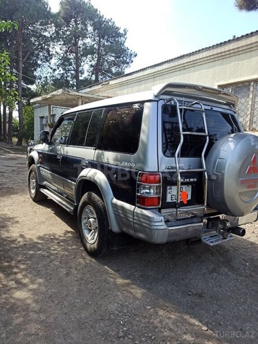 Mitsubishi Pajero 1995, 367,674 km - 2.8 l - Bərdə