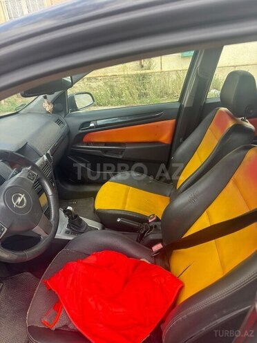 Opel Astra 2005, 300,000 km - 1.8 l - Bakı