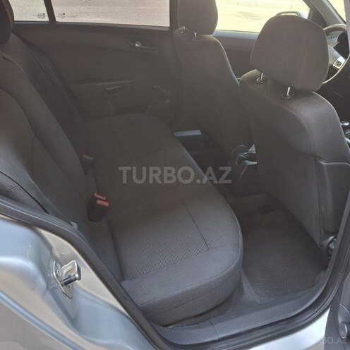 Opel Astra 2009, 250,000 km - 1.4 л - Bakı