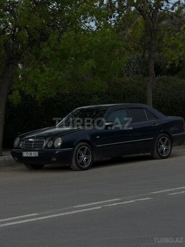Mercedes E 230 1996, 357,000 km - 2.3 l - Bərdə