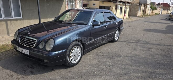 Mercedes E 240 1998, 386,000 km - 2.4 л - Tovuz